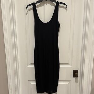 Brand new. Elegant Black Sleeveless Dress